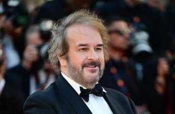 Cannes, festival al via con Jane Fonda e Gong Li. Si cantano i Beatles per Peter Jackson