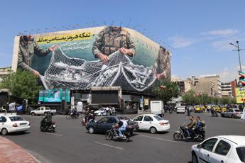 Iran-Usa, premier Pakistan: “Raggiunto accordo di pace. Firma venerdì in Svizzera”