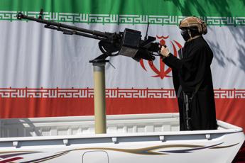 Iran attacca obiettivi Usa. Bahrain: “Teheran attacca con droni, pace a rischio”
