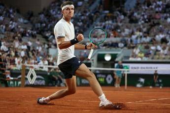 Roland Garros, Mensik domina Fonseca e raggiunge Zverev in semifinale