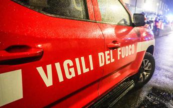 Roma, incendio in casolare abbandonato a Campagnano: trovato cadavere carbonizzato