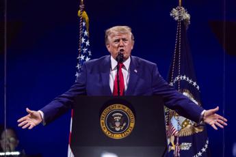 4 luglio, Trump: “Annientati Iran e Venezuela, siamo più forti che mai”