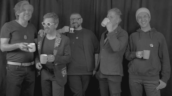 ALMA Acoustic BEVI. DIMENTICA. OBBEDISCI. è il nuovo album - Zetatielle Magazine alma acoustic - la band in primo piano