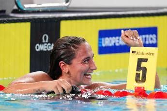 Europei nuoto, poker di medaglie per l’Italia: oro per Martinenghi e Quadarella
