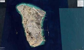 Iran, media: nuovi attacchi Usa contro le petroliere di Teheran, missile al largo di Kharg